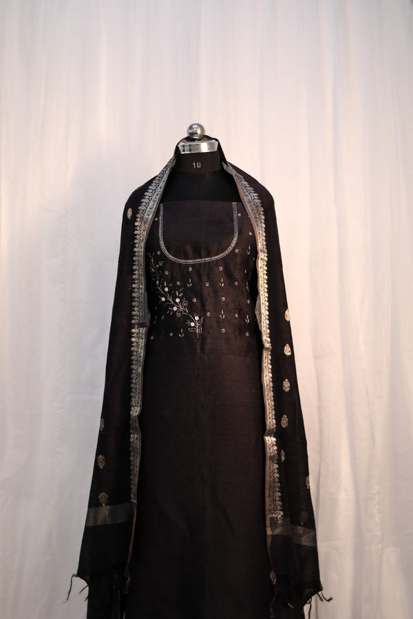 Vintage Weaves & Threads